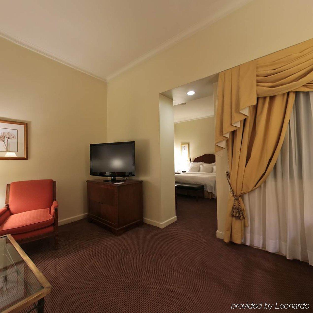 Plaza 5* Ciudad Autónoma de Buenos Aires