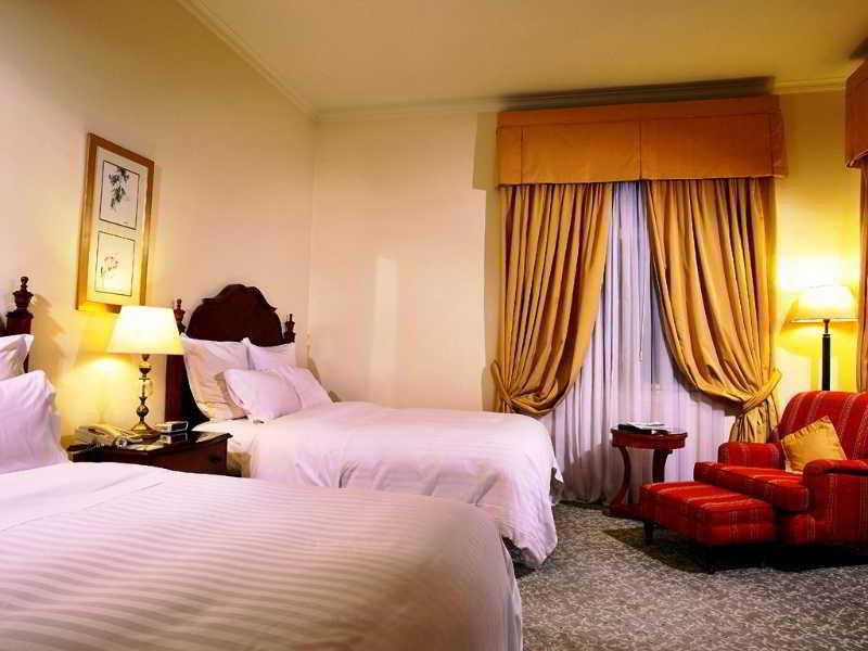 Plaza 5* Ciudad Autónoma de Buenos Aires